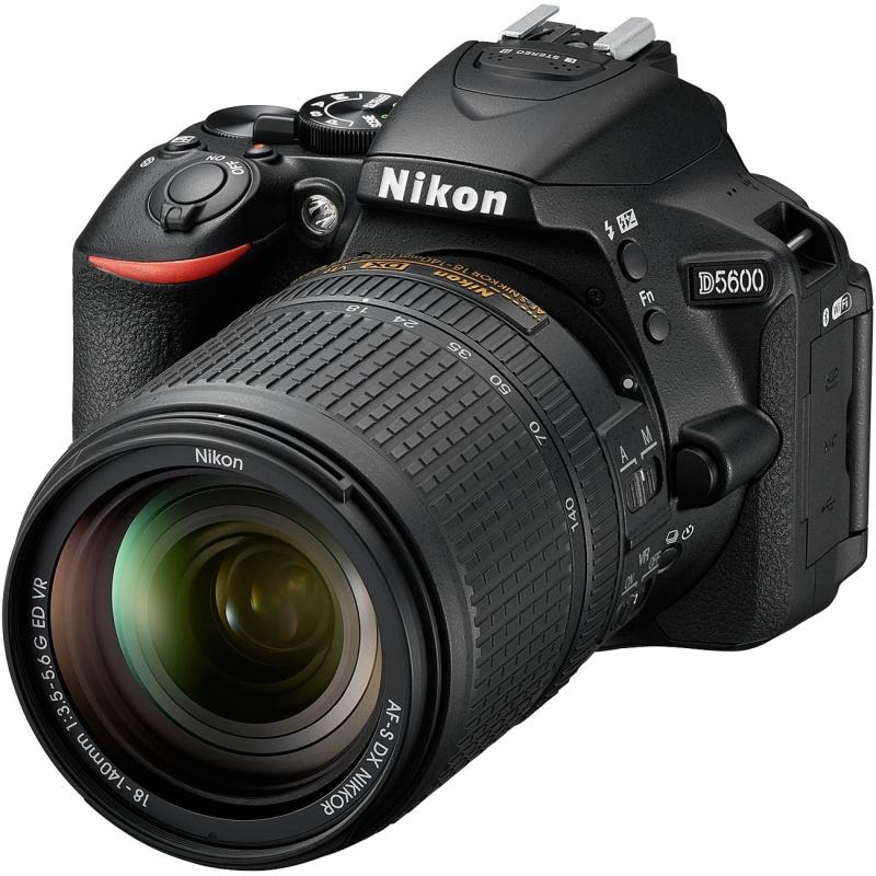 Nikon D5600 Kit Nikon D5600 Kit