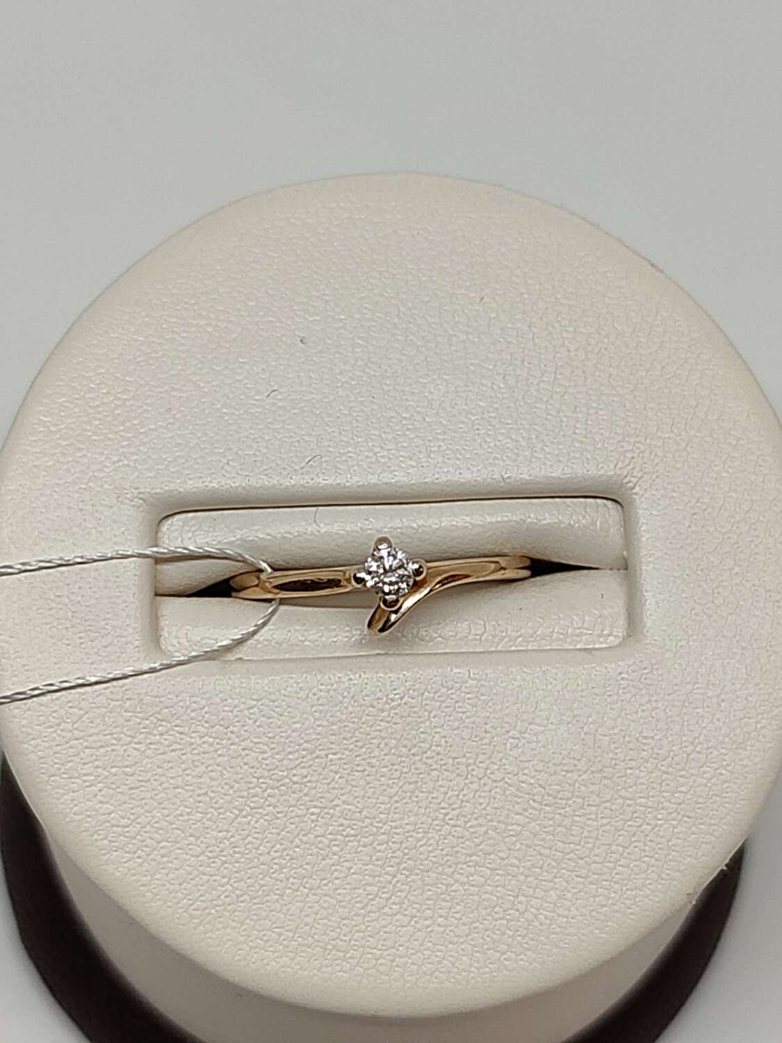 200000109957577 554