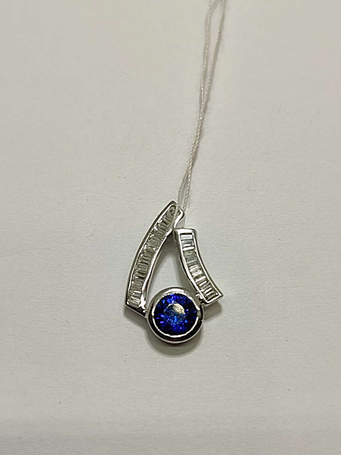 200000041896437 304