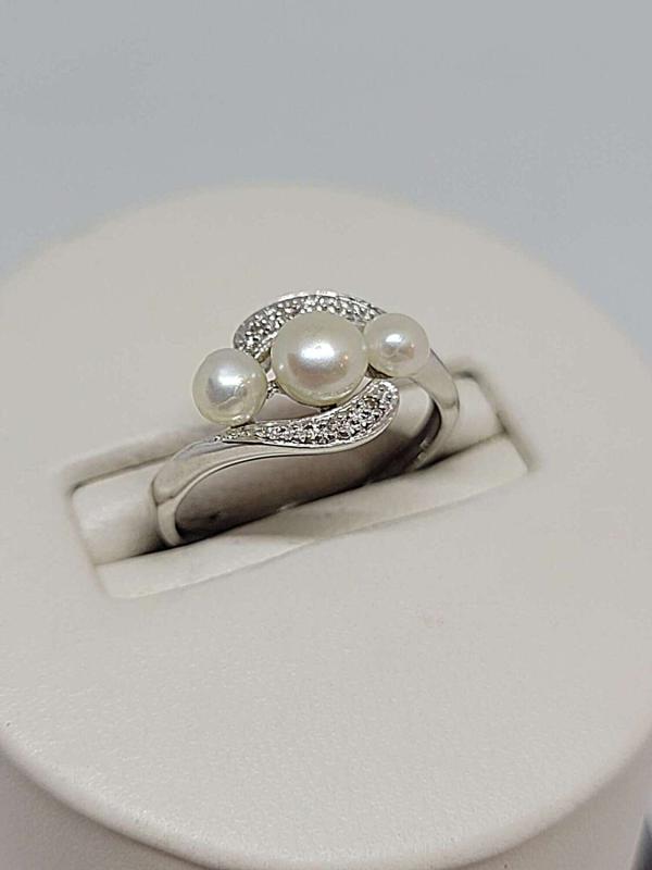 35a1343e-a056-470a-8a0e-4f42f14dad01