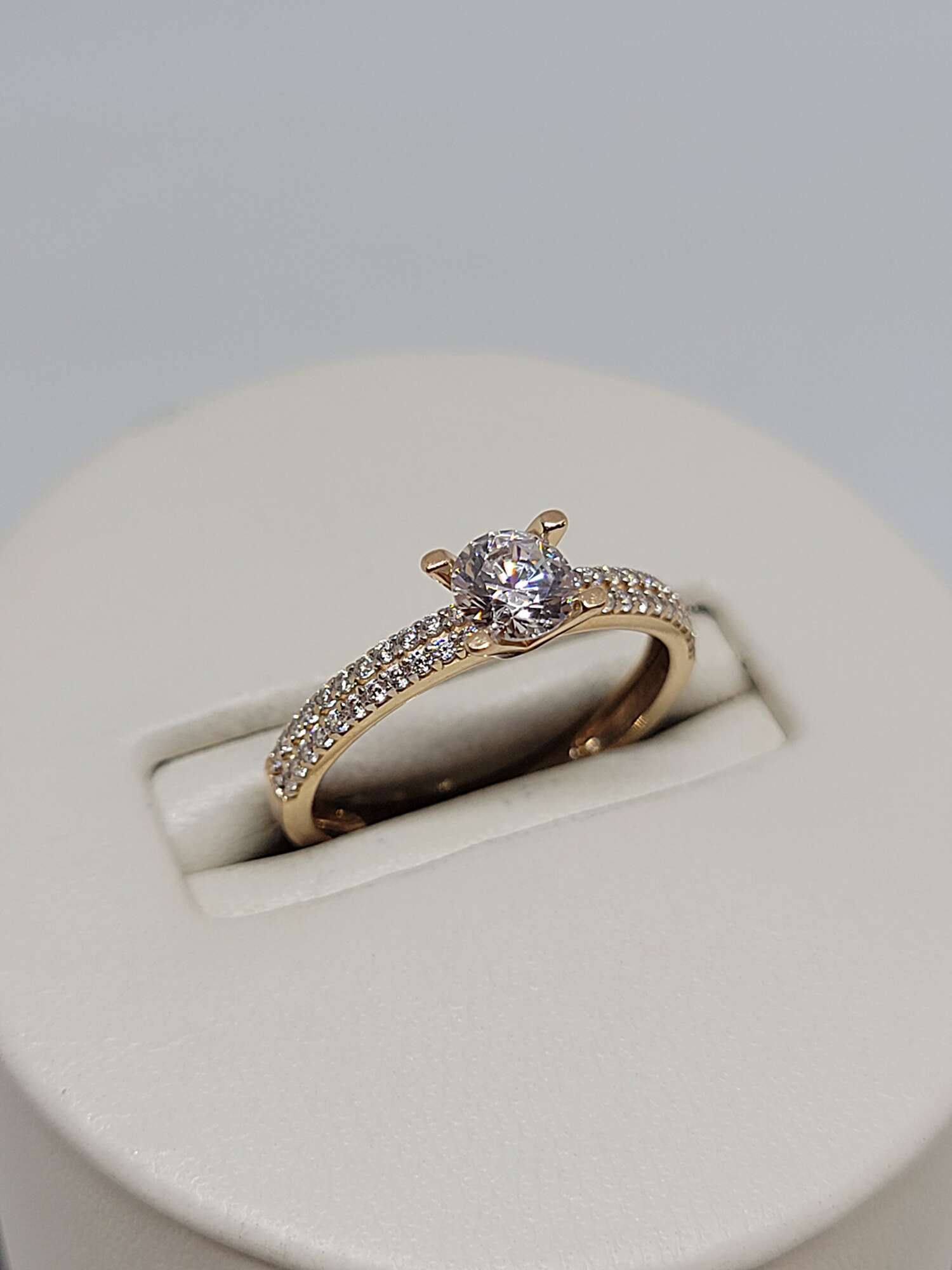 b4a09842-2ba3-483b-8c50-cf34a25f32fa