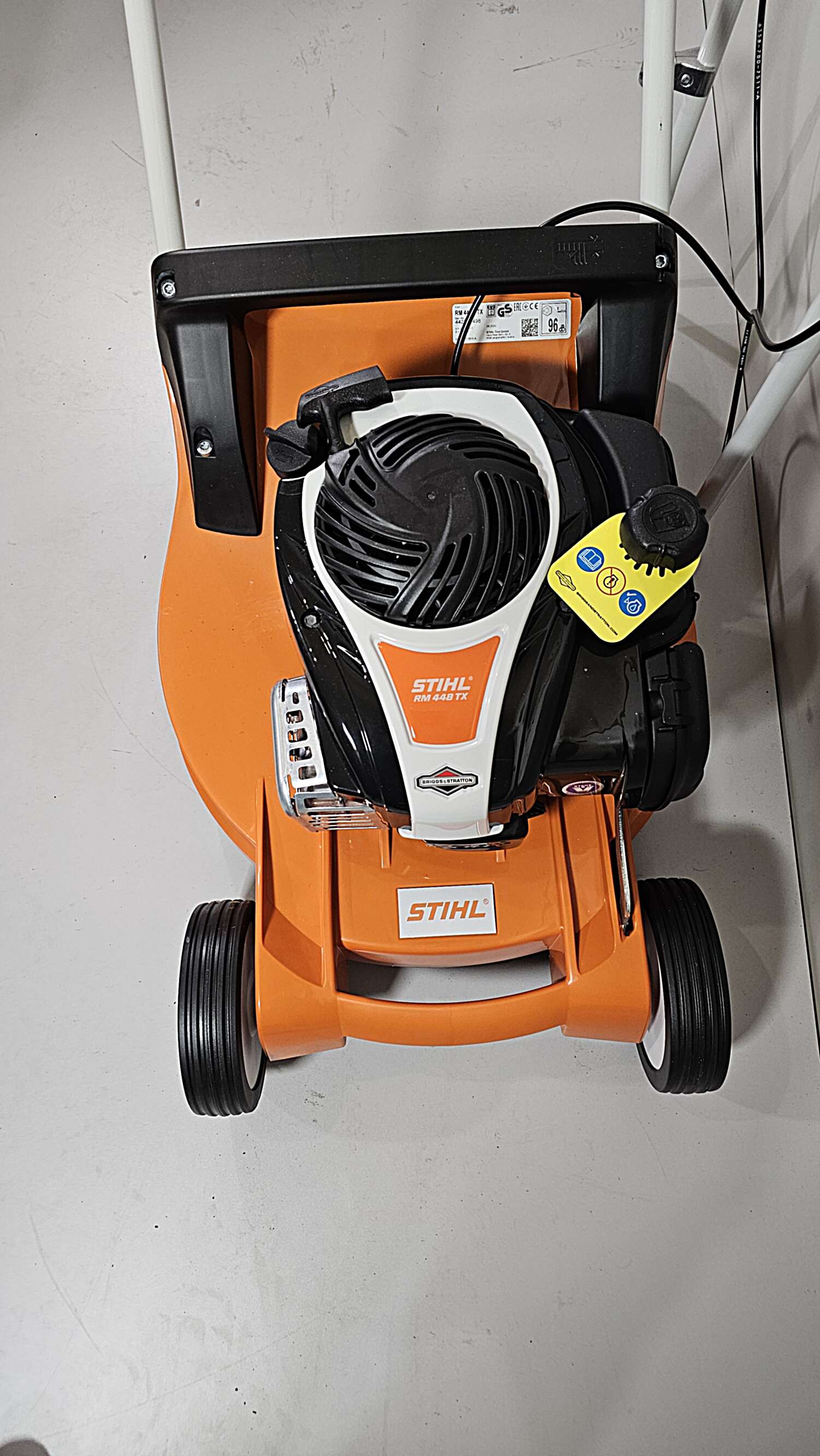 eafcba4c-840a-43a5-8725-0a423aa8f457