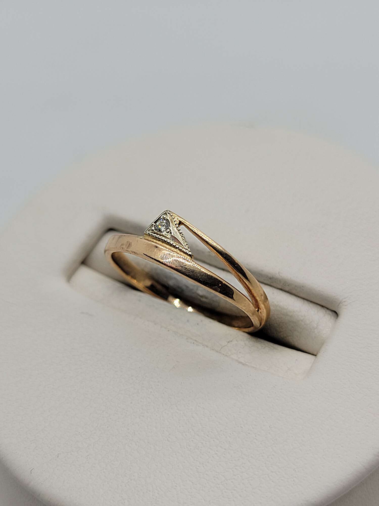 e3cd0df5-766b-4d50-9e2a-9219fdcec8ec