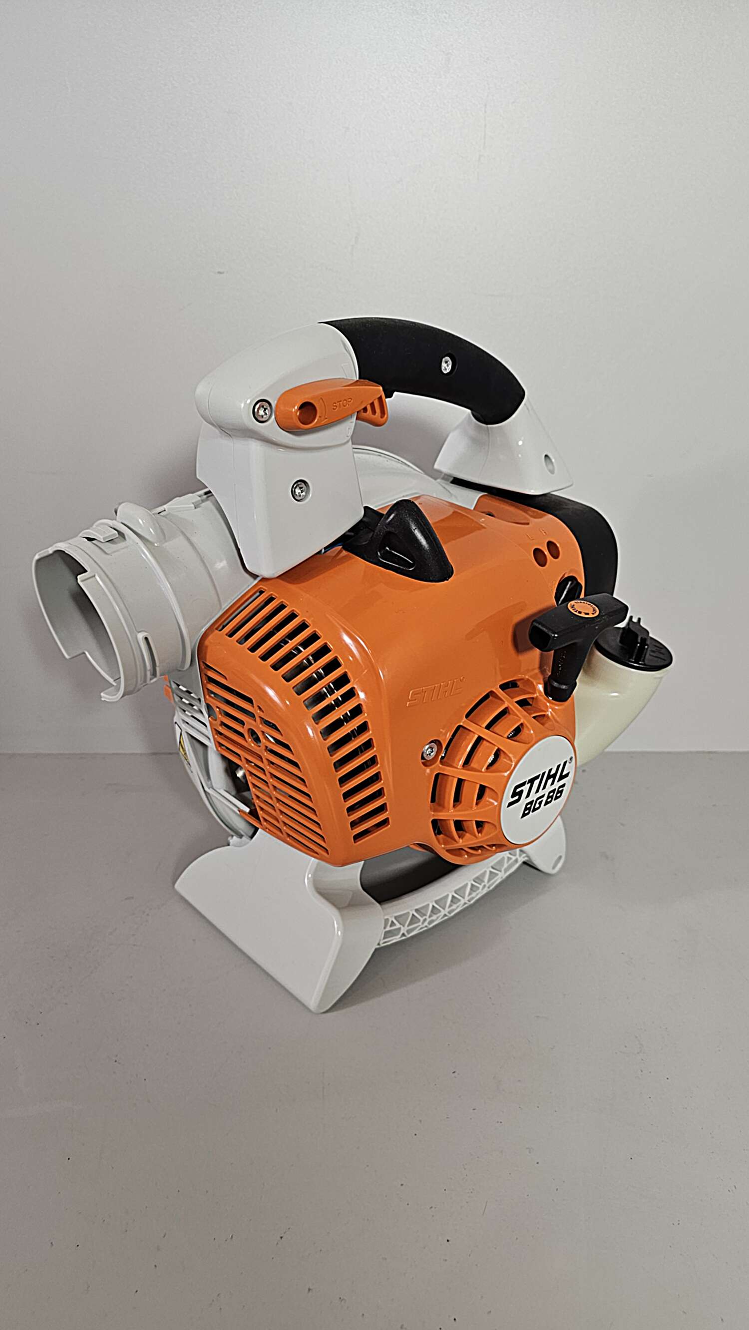 68fdd2fe-94c2-49e5-aa0d-04eb20b5f3f8