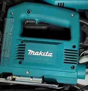 2828674073_w640_h640_nabor-makita-3