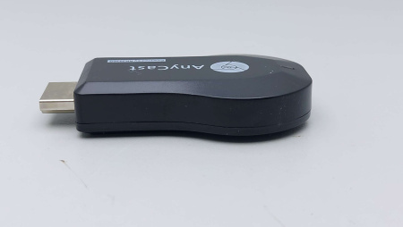 Беспроводной приемник для трансляции с смартфона M12 Plus