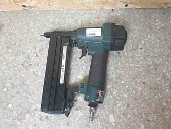 Гвозде / скобозабиватель Metabo DKNG 40/50