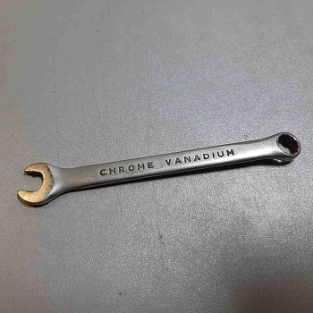 Ключ рожково-накидной 8