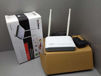 Edimax BR-6428nS