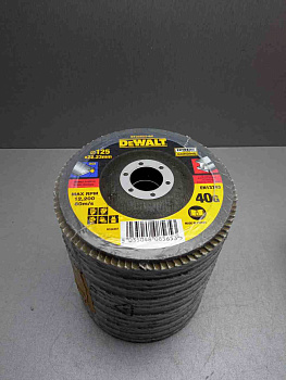 DeWALT DT30602 круг шлифовальный лепестковый