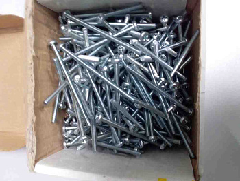 Metalvis DIN 7985 M4x70 мм