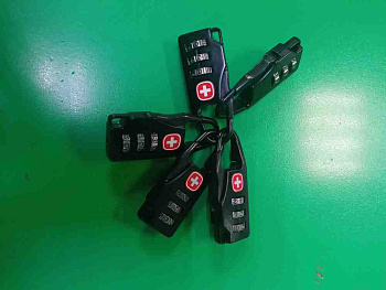 Кодовий замок для багажу Swissgear