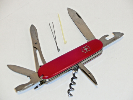Victorinox officier suisse