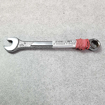 Ключ рожково-накидной 8