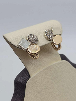 16967769-440f-4e9b-bea0-f6321de74d7b