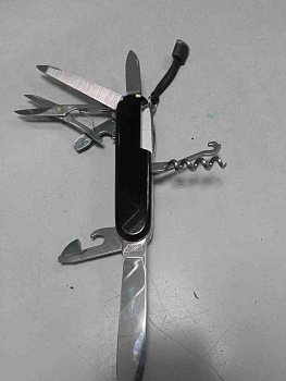 Victorinox Mountaineer 1.3743.3