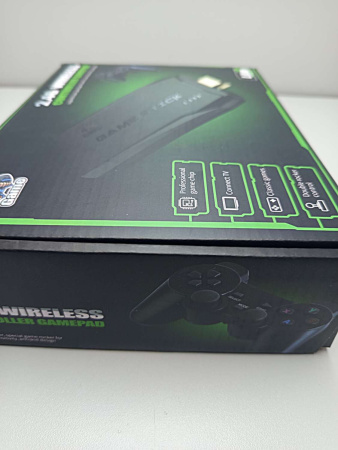 Игровая приставка M8 64G, 4К, + 2 беспроводных джойстика