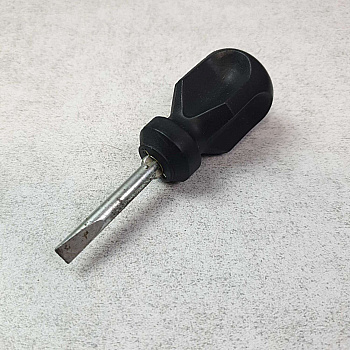 Отвертка двухсторонняя (10-15 см)