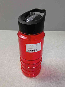 Пластиковая бутылка для воды