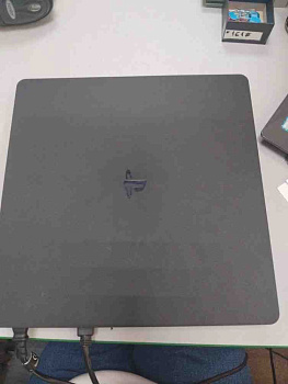 Sony PlayStation 4 Slim 1Tb