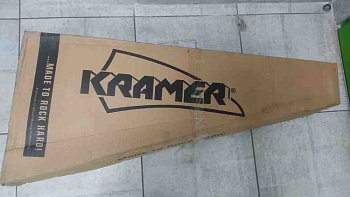 Kramer Striker S-424CR