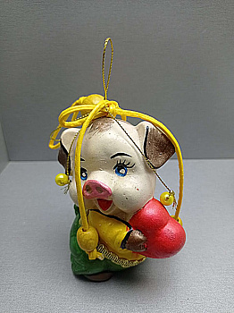 Фигурка Свинка