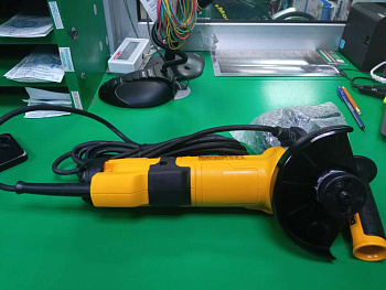 Dewalt DWE4257
