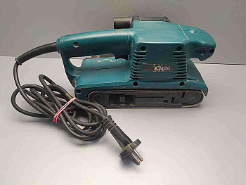 Makita 9910