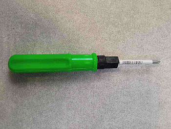 Отвертка двухсторонняя (10-15 см)