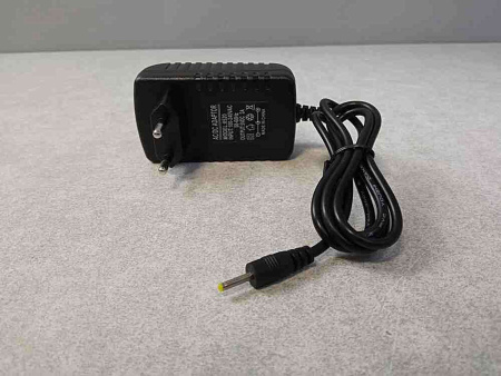 СЗУ 5V Планшеты, GPS 2A (Тонкий штекер)