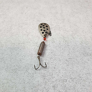 Блесна вращающаяся (вертушка)