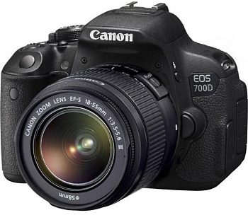 Canon EOS 700D Kit