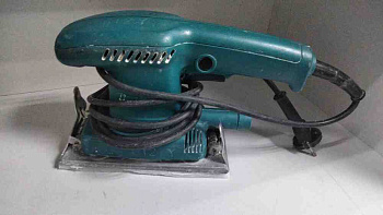 Makita BO3700