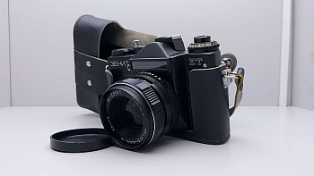 Зенит ЕТ + HELIOS 44М-4 58mm f/2 М42