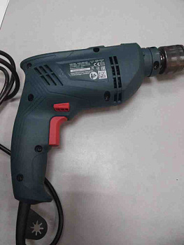 Bosch Professional GSB 600 + набір приладдя 100 шт.