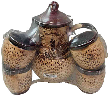 Набор стаканов с кувшином