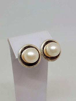 1eba7f89-f6e8-47e4-b827-2aba2bfa41e5