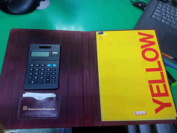 Папка для документов А4 с блакнотом и калькулятором