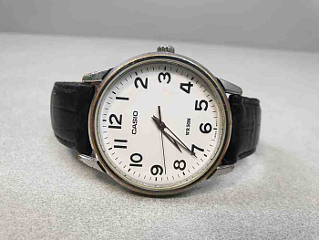 Casio MTP-1303L-1A