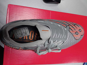 New Balance Furon v7 SF1TGG7 