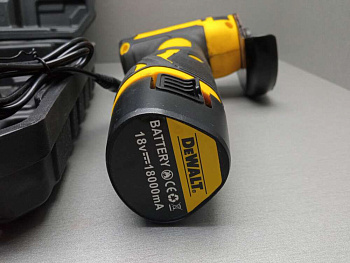 DeWalt DCG125N (2 АКБ 12V 2Ah + ЗУ) (копия)