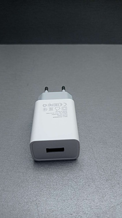 СЗУ iMax IM-33 1 USB 2A White
