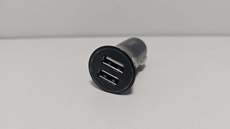 АЗУ 2USB Hoco UC204 (2.4A) Black
