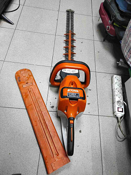 Stihl HSA 86 + АКБ Stihl AP300S + ЗУ Stihl AL101