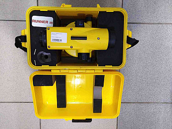 Leica Runner 20