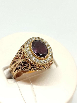 200000209403648 635