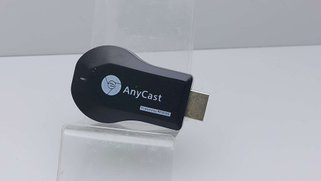 Беспроводной приемник для трансляции с смартфона M12 Plus