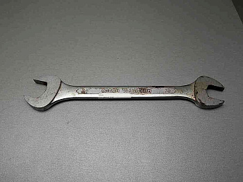 Ключ гаечный 22/24