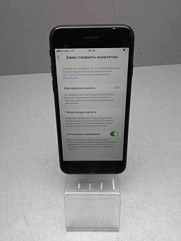 Apple iPhone SE (2020) 64GB